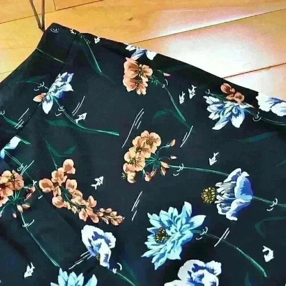 MARKUS LUPFER Printed crepe shorts Size S - Picture 6 of 10